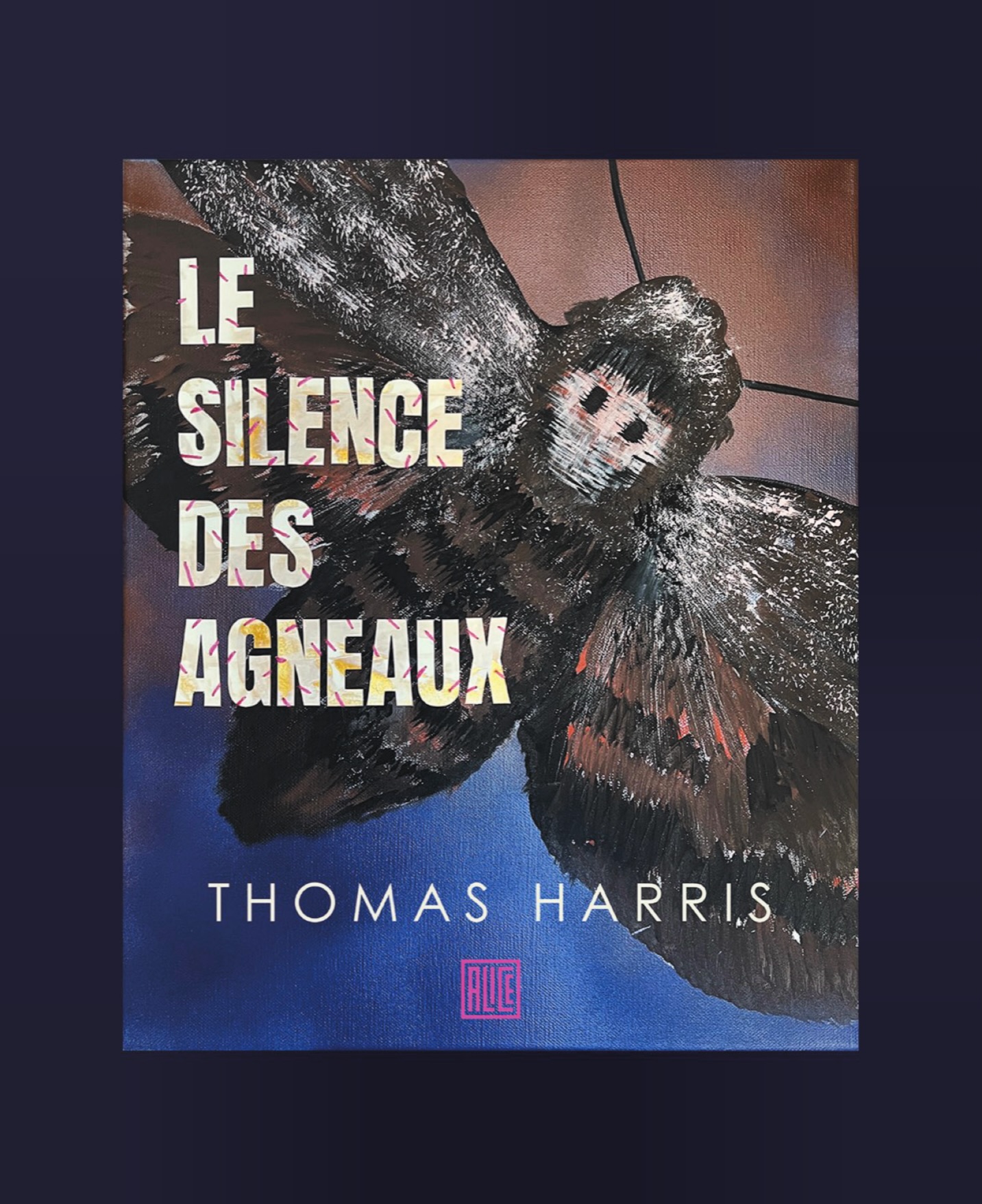 Le grand final !
Ma couverture du roman de Thomas Harris publié en 1988.
Vous l’avez lu?
Vous avez les références de ma proposition graphique?
Je vous explique ma démarche dans un prochain post 🙂
#bookcover #couverturedelivre #bookcoverdesign #silenceofthelambs #silencedesagneaux
