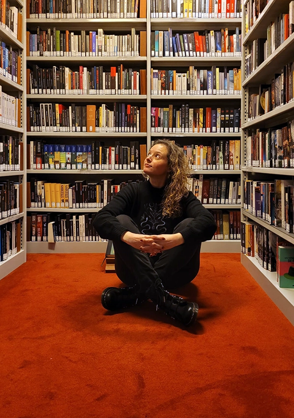 bibliothèque library livres books portrait
